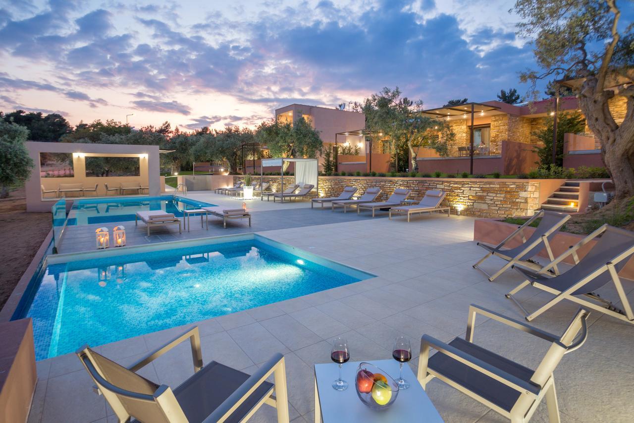 Aventura Village Potos Exteriör bild